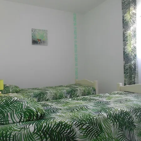 Bel 3 Jardin 200 M Au Calme * Mèze